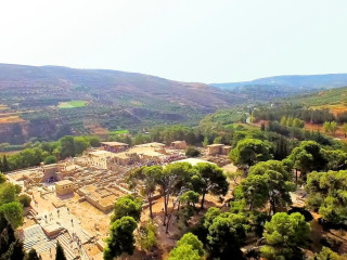 Heraklipon City Image 4