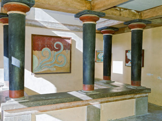 Tour Heraklion City and Knossos Palace Image 1